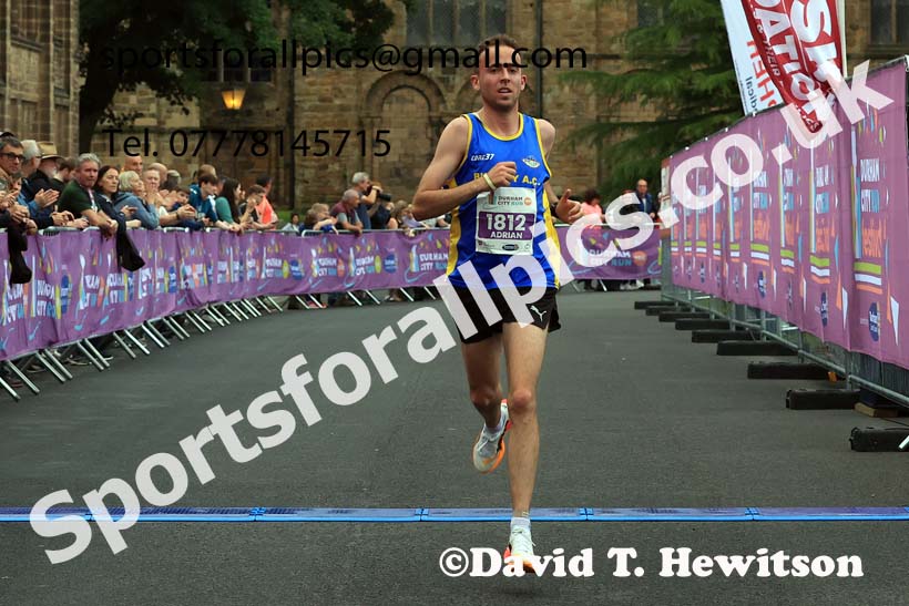 Durham City Run 10k, 2024 Durham City Run 5k and 10k,.  Photo: David T. Hewitson/Sports for All Pics